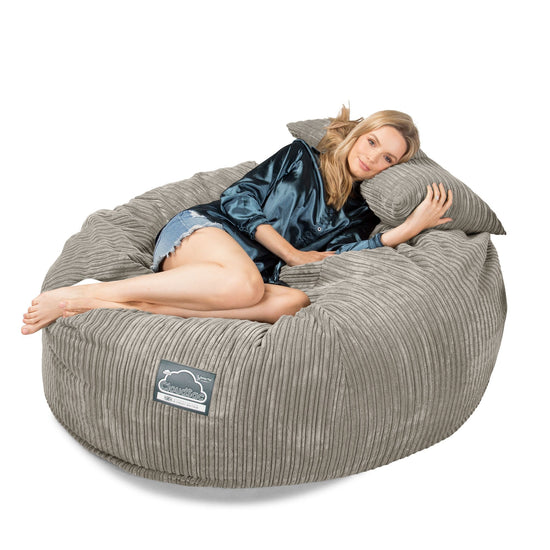 Lounge Pug, CloudSac 1010 XXL, Riesen Memory- Schaum XXL Sitzsacksofa, Schlafsofa, Cord Nerzfarben